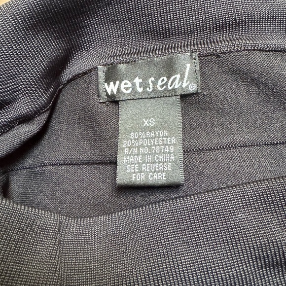 Guess Cheetah bodysuit with black mini pencil skirt - Picture 11 of 12